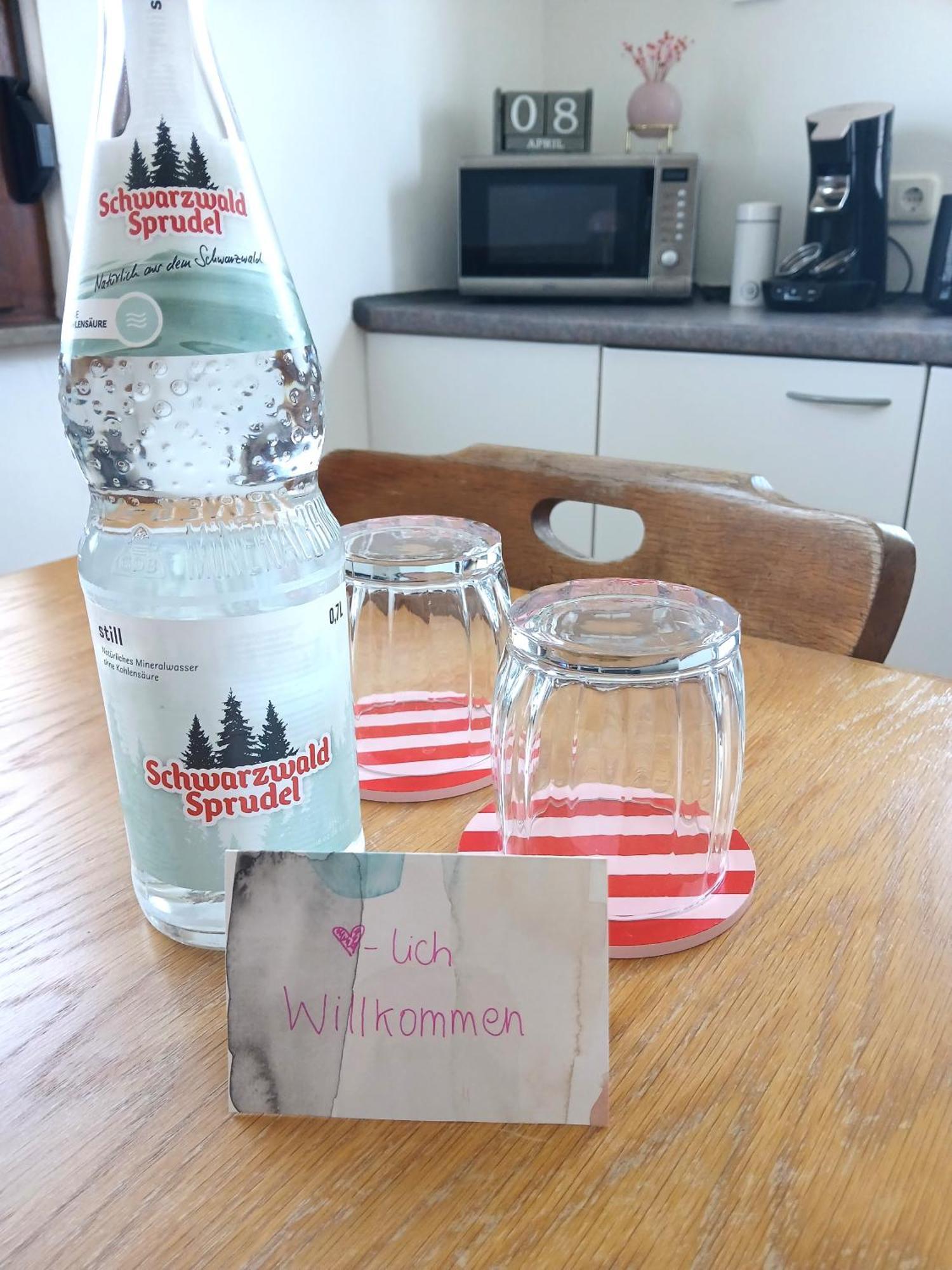 Happybnb Apartment Mit Sonniger Terrasse Lochgau Extérieur photo