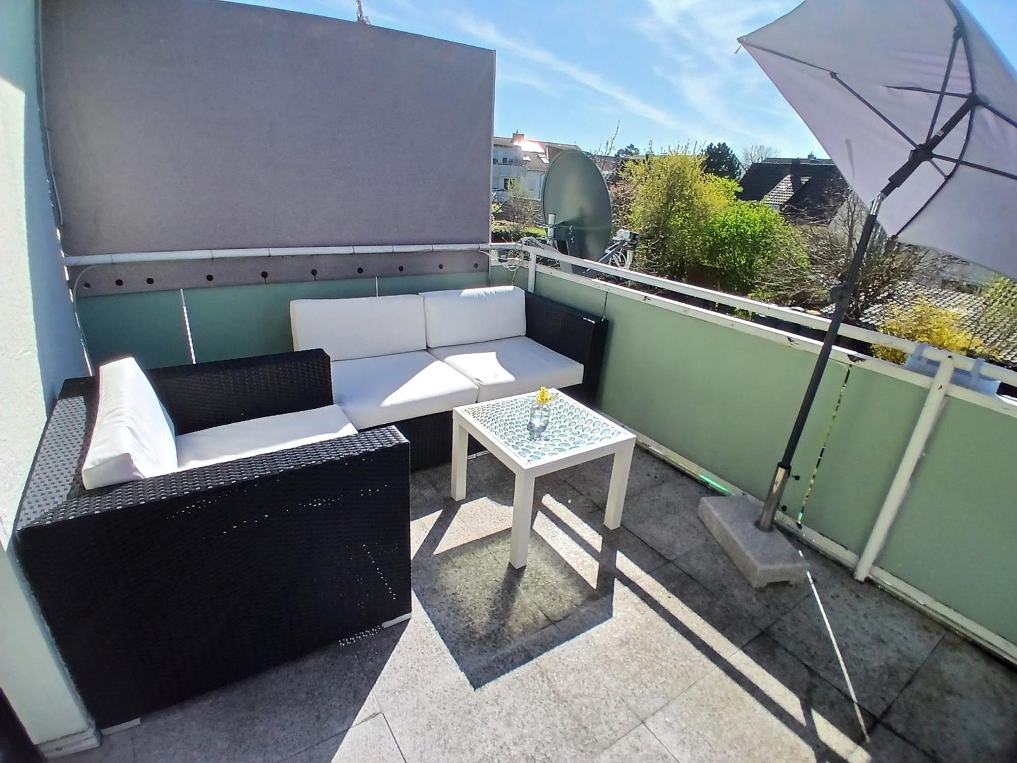 Happybnb Apartment Mit Sonniger Terrasse Lochgau Extérieur photo